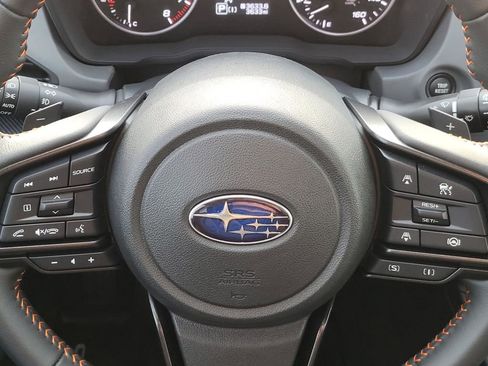 Certified 2025 Subaru Crosstrek 2.5i Limited w/ Crosstrek Mirror Package image 28