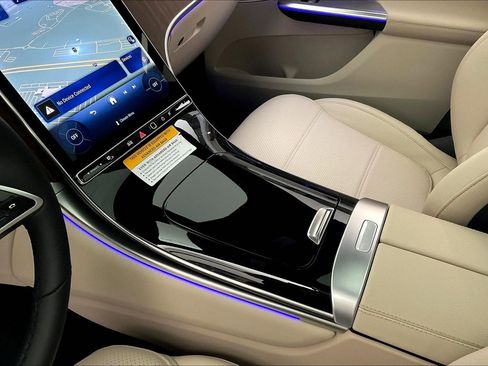 Certified 2026 Mercedes-Benz GLC 300 4MATIC image 18