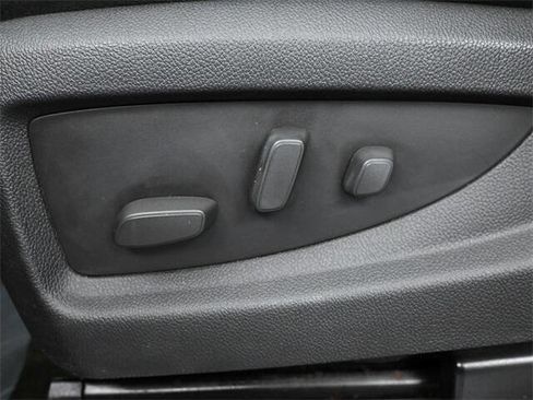 Used 2016 GMC Sierra 1500 Denali image 8