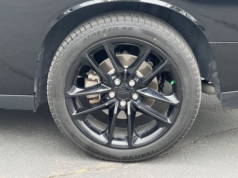 Used 2022 Dodge Challenger GT AWD/4WD image 14