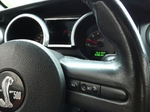 Used 2008 Ford Mustang Shelby GT500 RWD image 30