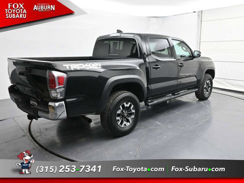 Used 2023 Toyota Tacoma TRD Off-Road image 13