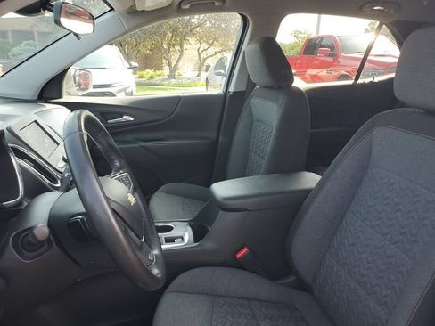 Certified 2022 Chevrolet Equinox LT AWD/4WD image 18
