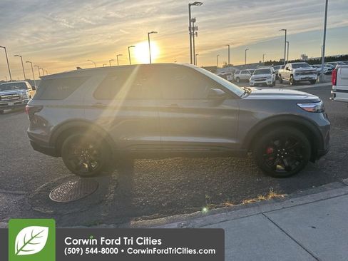 Used 2021 Ford Explorer ST w/ ST Street Pack AWD/4WD image 9