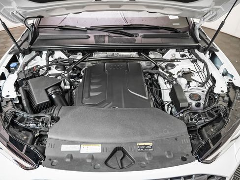 New 2025 Audi Q5 Premium image 4