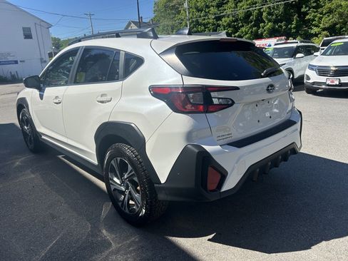 Used 2024 Subaru Crosstrek 2.0i Premium AWD/4WD image 5