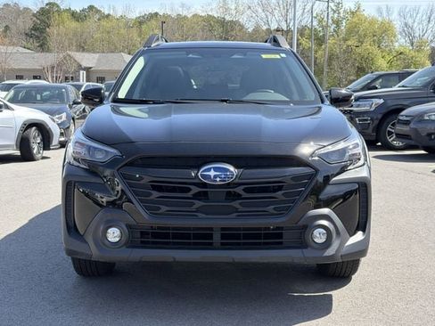 Used 2025 Subaru Outback Onyx Edition w/ Popular Package #2 image 8