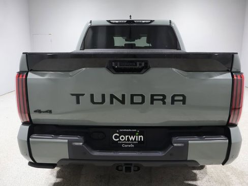 Used 2024 Toyota Tundra Platinum image 3