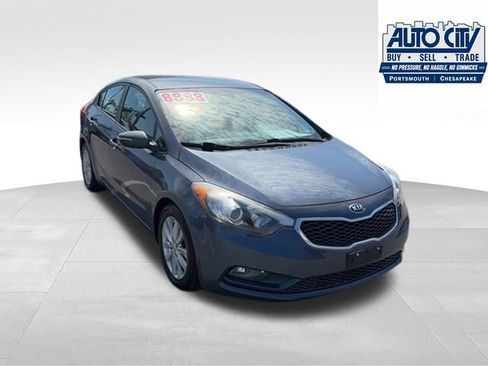Used 2016 Kia Forte LX FWD image 2