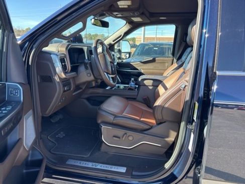 Used 2023 Ford F250 King Ranch image 10