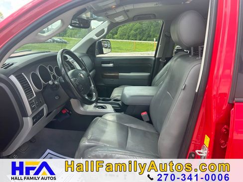 Used 2010 Toyota Tundra Limited AWD/4WD image 16