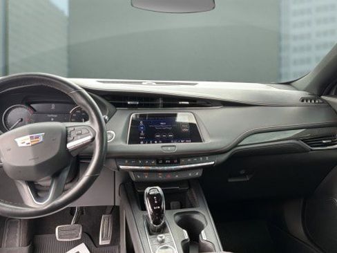 Used 2023 Cadillac XT4 Sport FWD image 21
