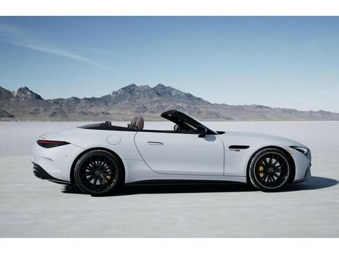 New 2026 Mercedes-Benz SL 63 AMG 4MATIC image 18