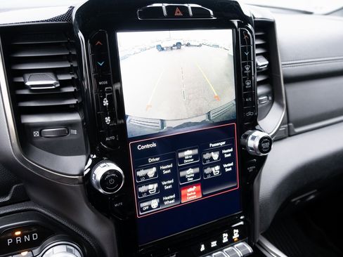 Used 2020 RAM 1500 Sport w/ Leather & Sound Group image 4