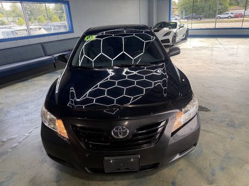 Used 2007 Toyota Camry XLE FWD image 4