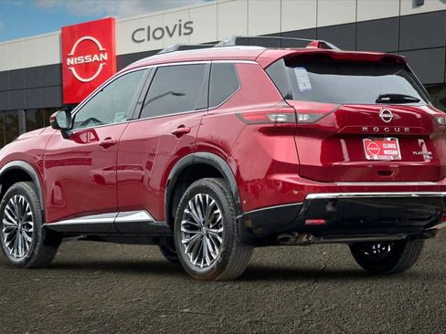 New 2026 Nissan Rogue Platinum image 7