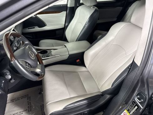 Used 2018 Lexus RX 350 AWD w/ Premium Package image 20