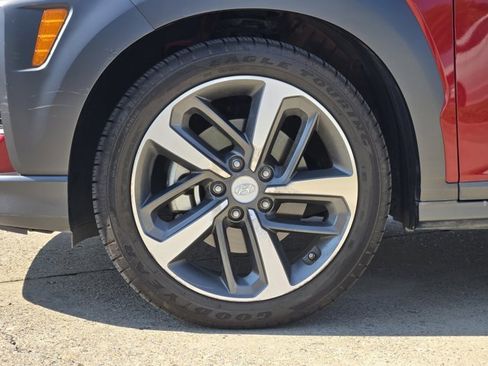 Certified 2020 Hyundai Kona Ultimate image 11