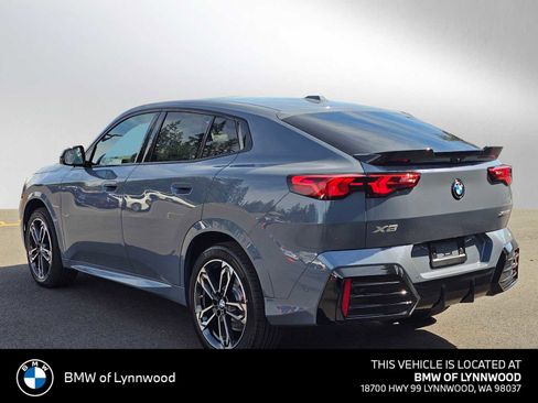 New 2026 BMW X2 xDrive28i w/ Technology Package AWD/4WD image 5