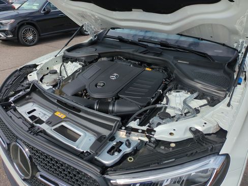 Certified 2026 Mercedes-Benz GLC 300 4MATIC image 37