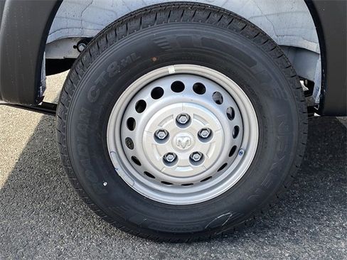 New 2024 RAM ProMaster 3500 w/ Premium Convenience Group image 8