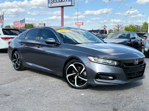 Used 2018 Honda Accord Sport image 2