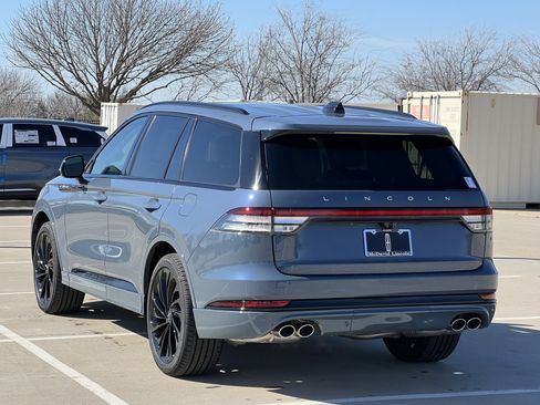 New 2026 Lincoln Aviator Reserve image 7