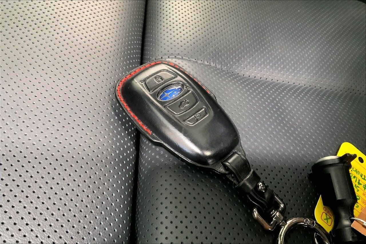 Used 2026 Subaru Outback Touring AWD/4WD image 11