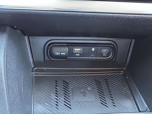 Used 2023 Kia Sportage EX AWD/4WD image 21