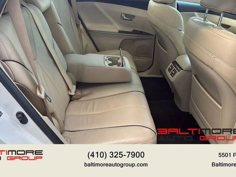 Used 2010 Toyota Venza AWD image 24