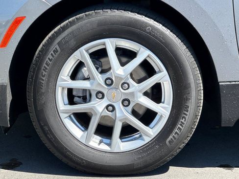 Used 2024 Chevrolet Equinox LT w/ LPO, Floor Liner Package FWD image 25