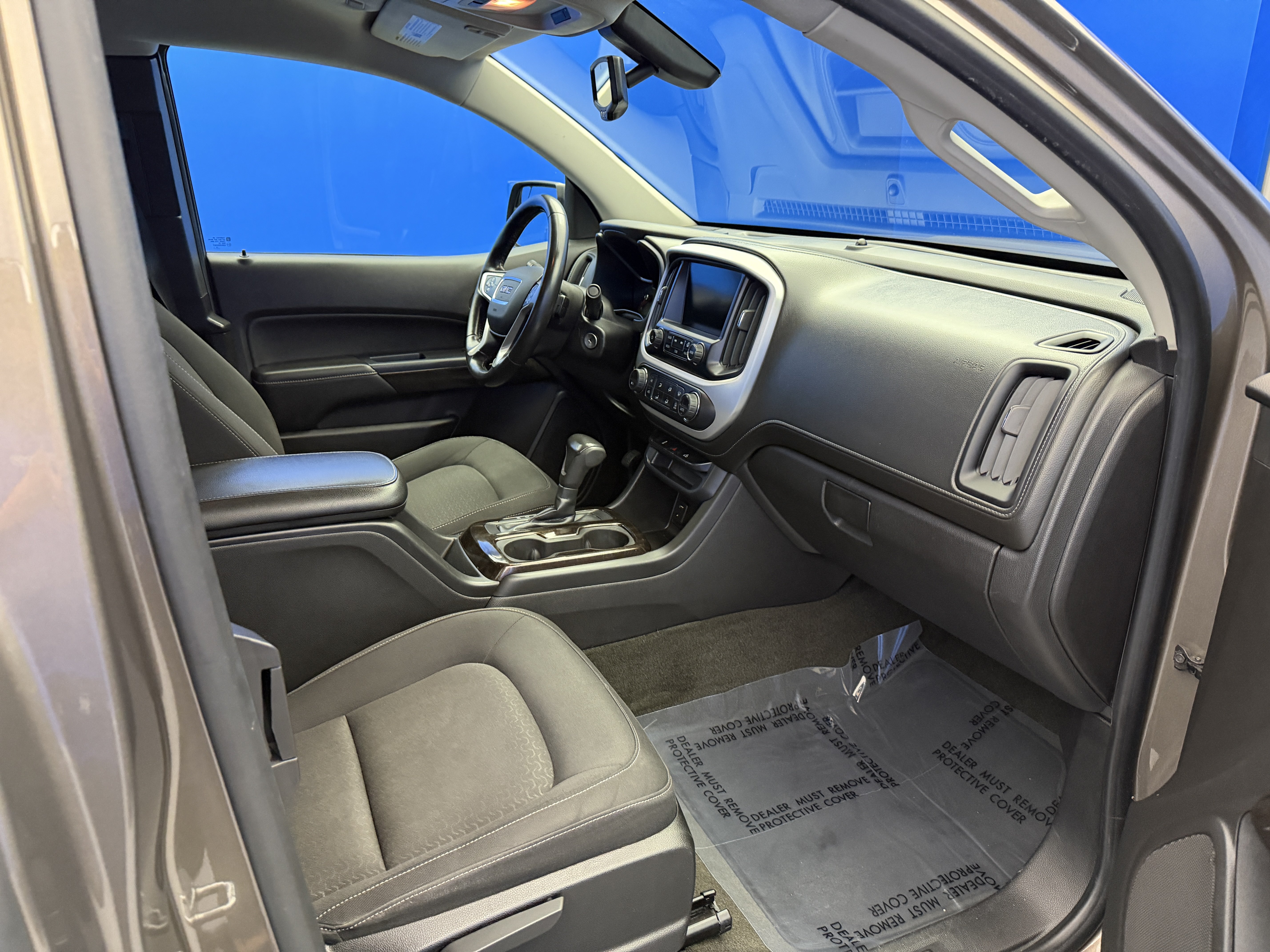 Used 2015 GMC Canyon SLE w/ SLE Convenience Package AWD/4WD image 25