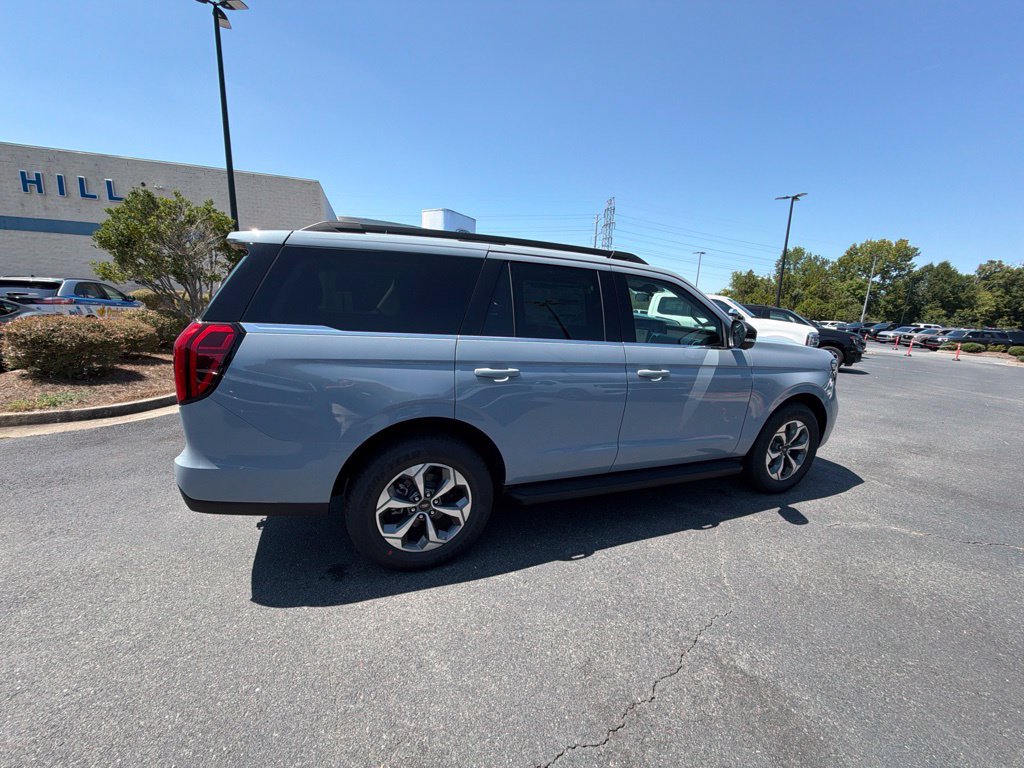 New 2027 Ford Expedition Active RWD image 16