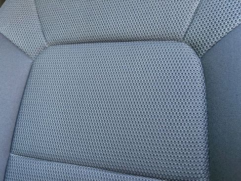 Used 2024 Chevrolet Colorado LT w/ LT Convenience Package image 12