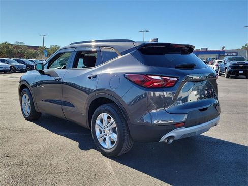 Used 2021 Chevrolet Blazer LT image 4