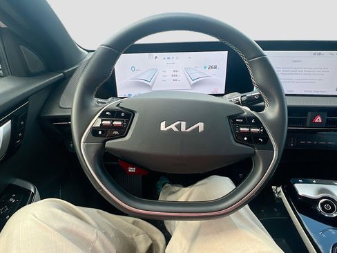 Used 2024 Kia EV6 GT-Line RWD image 11