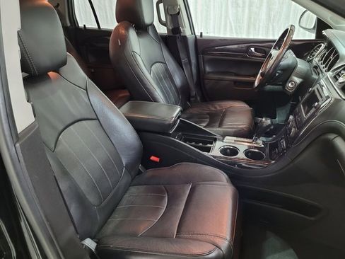 Used 2017 Buick Enclave Premium image 44
