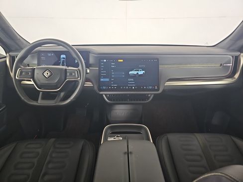 Used 2025 Rivian R1T Adventure image 25