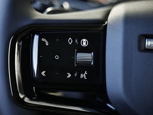 New 2026 Land Rover Range Rover Evoque S image 39