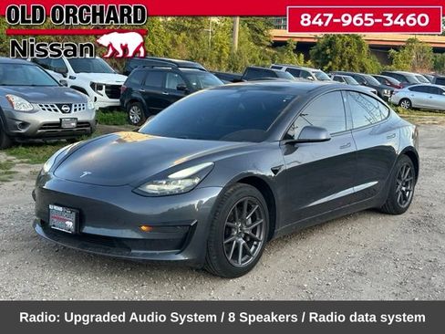 Used 2021 Tesla Model 3 Standard Range Plus RWD image 1