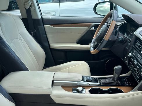 Used 2018 Lexus RX 350 FWD w/ Premium Package image 13
