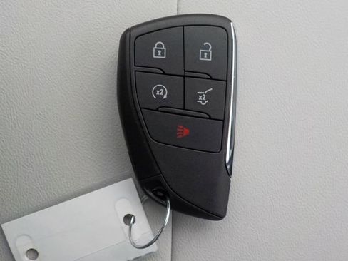 New 2026 GMC Terrain Denali w/ LPO, Black Badging Package AWD/4WD image 42