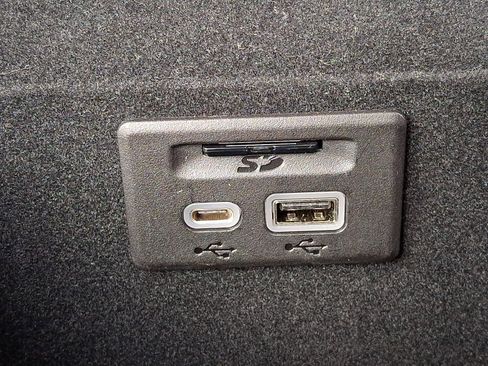 Used 2021 Cadillac XT5 Sportv image 25