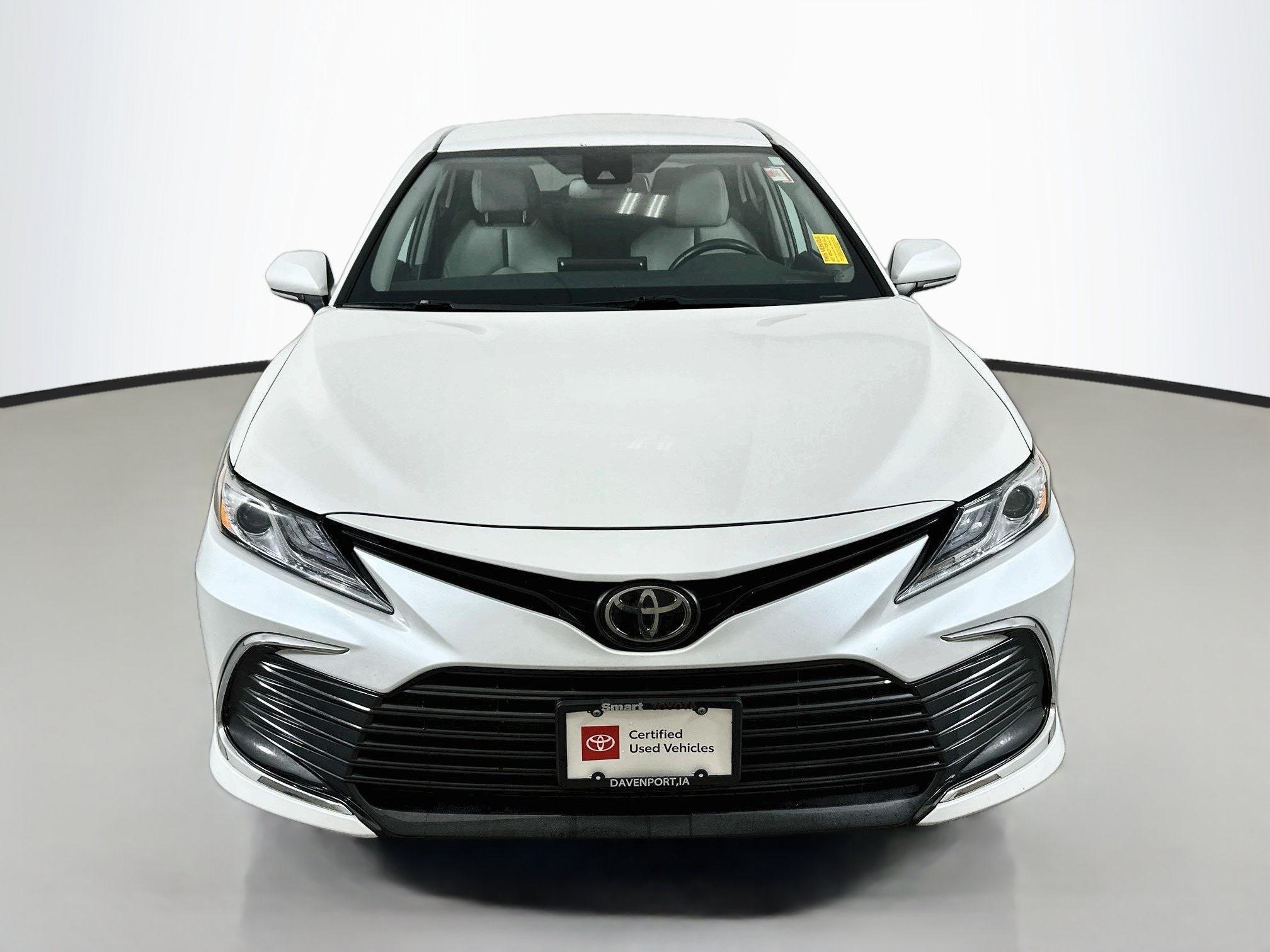 Used 2023 Toyota Camry XLE w/ Cold Weather Package AWD/4WD image 2