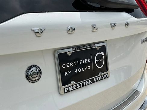 Certified 2024 Volvo XC90 B5 Plus AWD/4WD image 38
