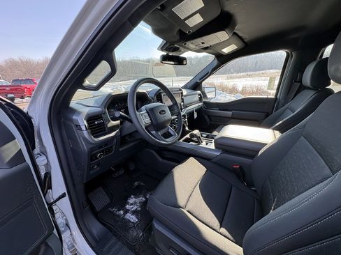 New 2026 Ford F150 XLT w/ Equipment Group 302A MID image 33