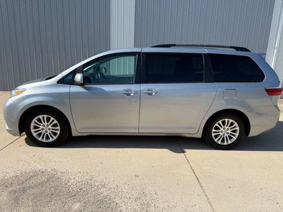 Used 2015 Toyota Sienna XLE