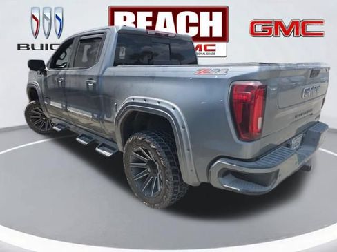 Used 2023 GMC Sierra 1500 AT4 w/ AT4 Premium Package AWD/4WD image 3