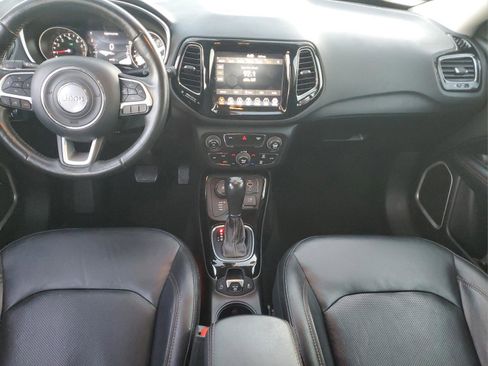 Certified 2019 Jeep Compass Limited image 10