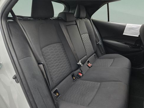 Used 2022 Toyota Corolla SE FWD image 25